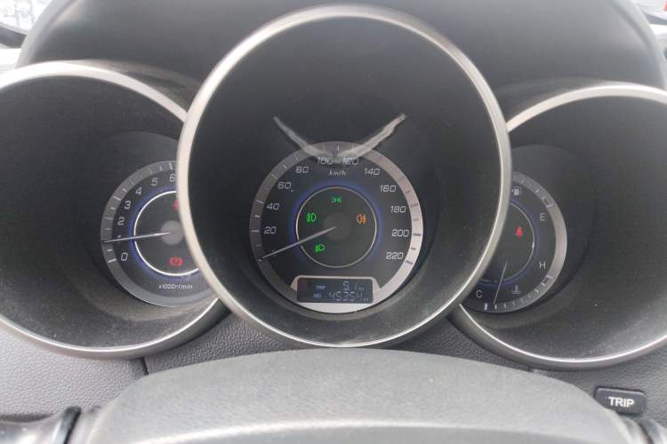 Used CHANGAN Eado 2015 1.6L Manual Junku Model China IV Standard Instrument Cluster