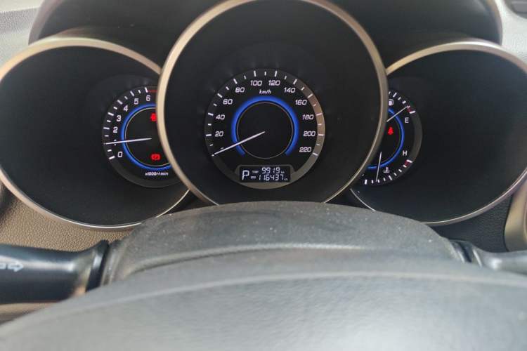 Used CHANGAN Eado 2015 1.6L Automatic Junku Model China IV Standard Instrument Cluster
