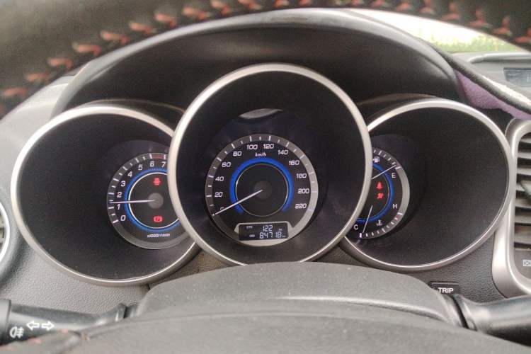 Used CHANGAN Eado 2015 1.6L Manual Junku Model China IV Standard Instrument Cluster