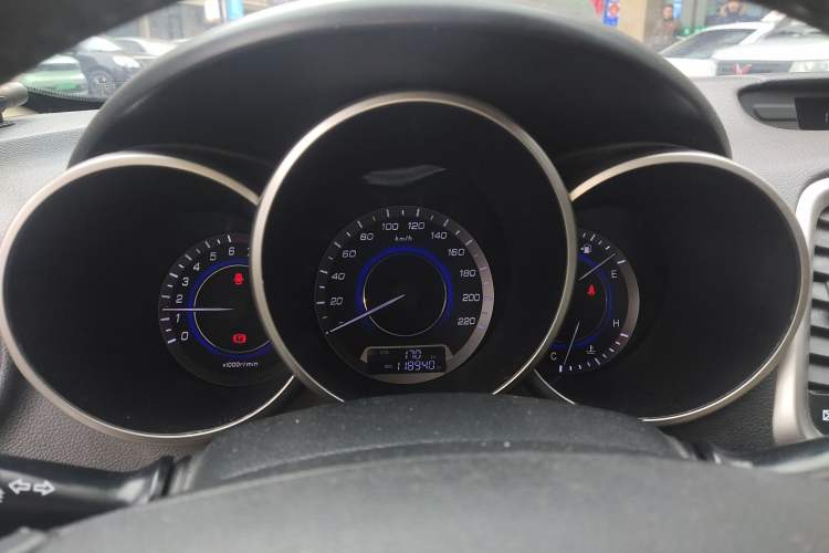 Used CHANGAN Eado 2015 1.6L Manual Luxury Model China V Standard Instrument Cluster
