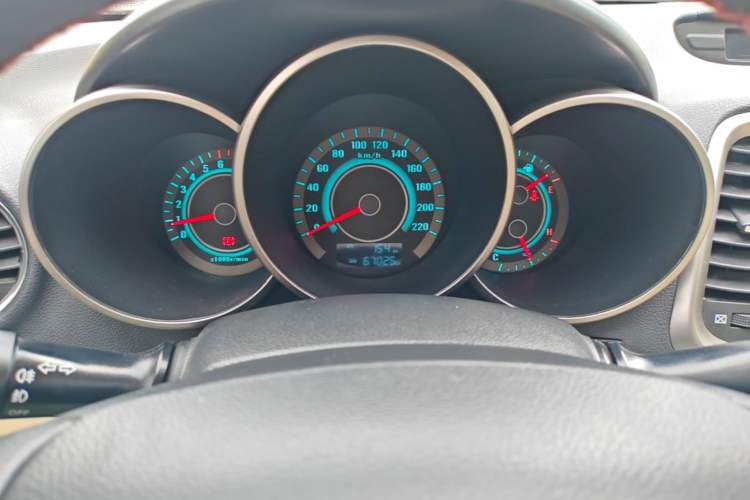 Used CHANGAN Eado 2015 1.6L Manual Elite Model China V Standard Instrument Cluster