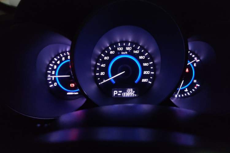 Used CHANGAN Eado 2015 1.6L Automatic Junku Model China IV Standard Instrument Cluster