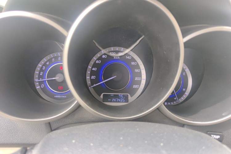 Used CHANGAN Eado 2015 1.6L Manual Flagship Model Instrument Cluster
