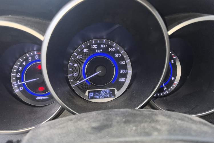 Used CHANGAN Eado 2015 1.6L Automatic Luxury Model Instrument Cluster