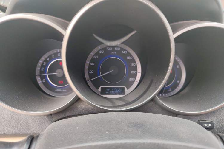 Used CHANGAN Eado 2015 1.6L Manual Luxury Model China V Standard Instrument Cluster