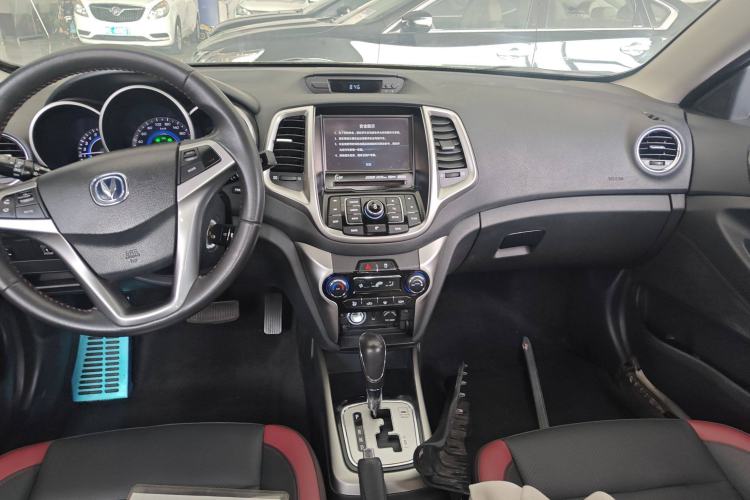 Used CHANGAN Eado 2015 1.6L Automatic Junku Model China IV Standard Interior 2