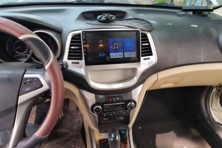 Used CHANGAN Eado 2015 1.6L Automatic Luxury Model Interior 2