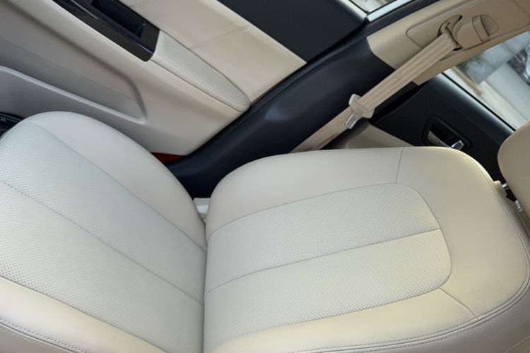 Used CHANGAN Eado 2015 1.6L Manual Luxury Model China V Standard Interior 3
