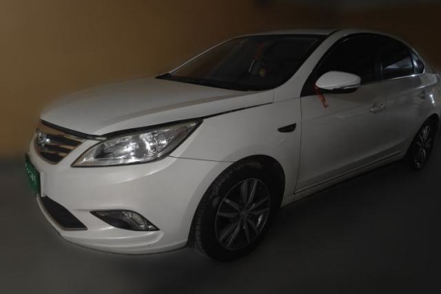 CHANGAN Eado 2015 1.6L Manual Flagship Model с пробегом