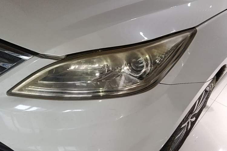 Used CHANGAN Eado 2015 1.6L Manual Luxury Model China V Standard Left Front Headlight