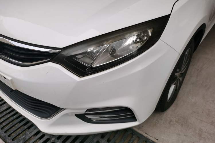 Used CHANGAN Eado 2015 1.6L Automatic Junku Model China V Standard Left Front Headlight