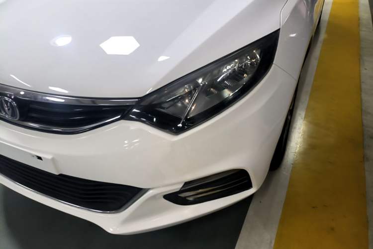 Used CHANGAN Eado 2015 1.6L Manual Junku Model China V Standard Left Front Headlight
