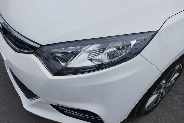 Used CHANGAN Eado 2015 1.6L Automatic Junku Model China IV Standard Left Front Headlight