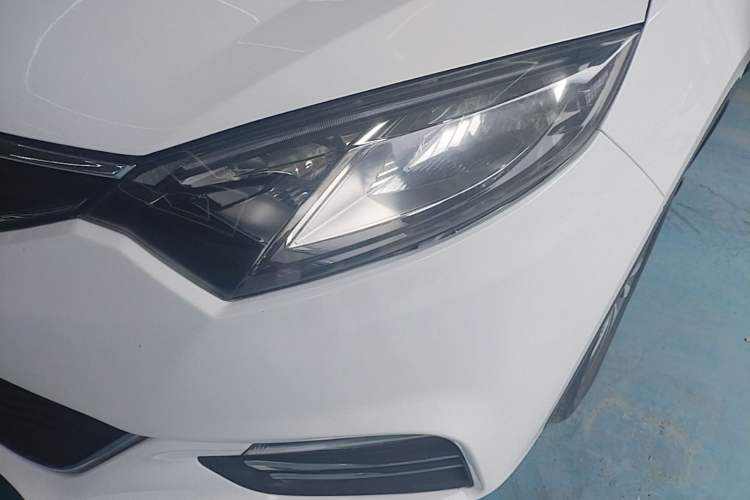 Used CHANGAN Eado 2015 1.6L Automatic Junku Model China V Standard Left Front Headlight