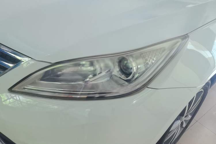 Used CHANGAN Eado 2015 1.6L Automatic Luxury Model Left Front Headlight