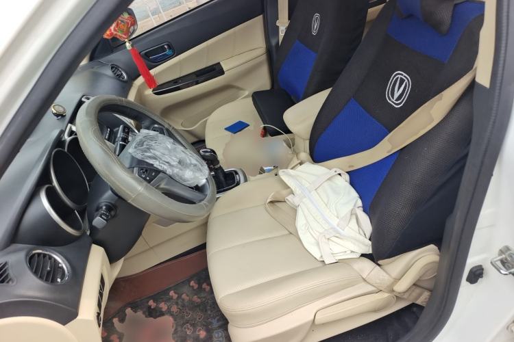 Used CHANGAN Eado 2015 1.6L Manual Flagship Model Left Front Seat