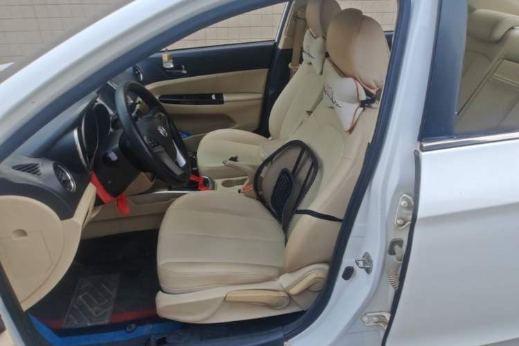 Used CHANGAN Eado 2015 1.6L Manual Luxury Model China IV Standard Left Front Seat