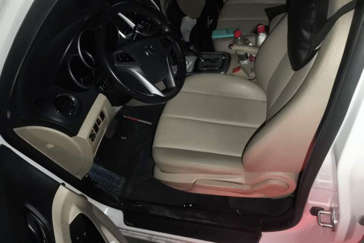 Used CHANGAN Eado 2015 1.6L Automatic Luxury Model Left Front Seat