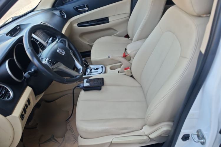 Used CHANGAN Eado 2015 1.6L Automatic Luxury Model Left Front Seat