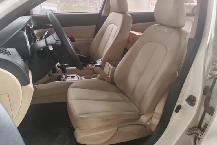 Used CHANGAN Eado 2015 1.6L Automatic Luxury Model Left Front Seat