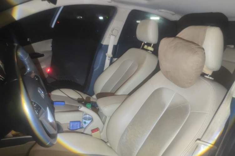 Used CHANGAN Eado 2015 1.6L Automatic Luxury Model Left Front Seat