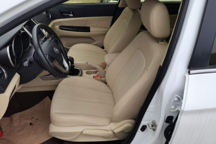 Used CHANGAN Eado 2015 1.6L Manual Luxury Model China V Standard Left Front Seat