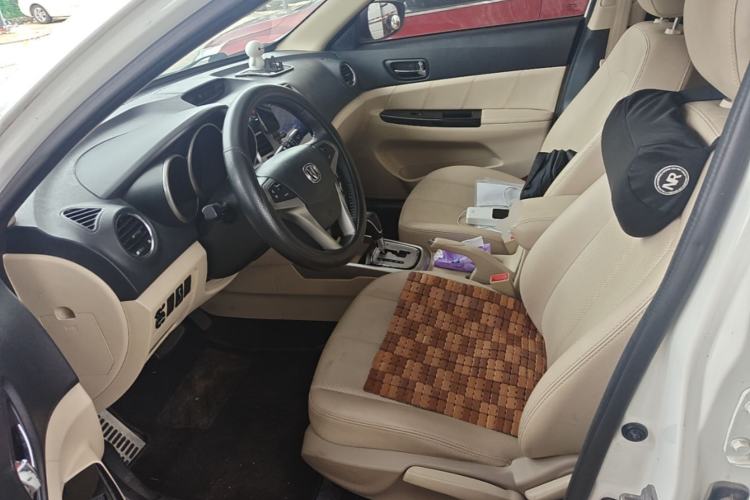 Used CHANGAN Eado 2015 1.6L Automatic Luxury Model Left Front Seat