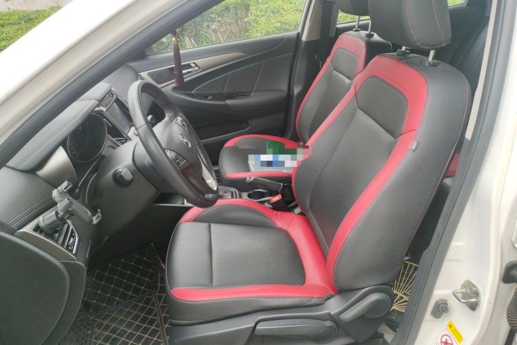Used CHANGAN Eado 2015 1.6L Automatic Junku Model China IV Standard Left Front Seat