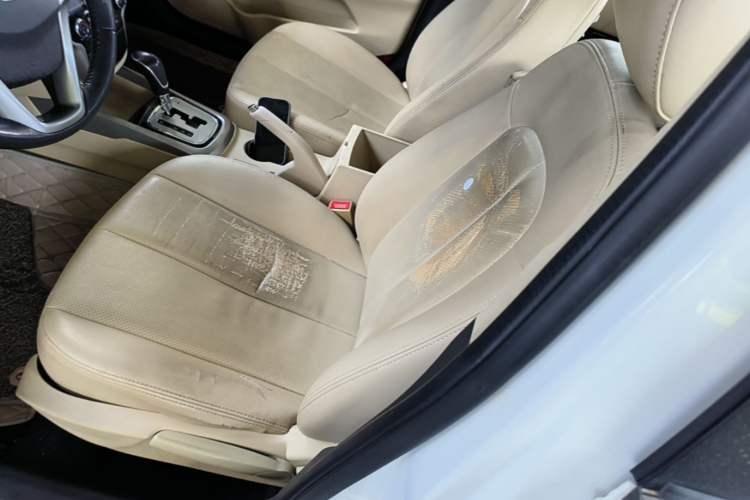 Used CHANGAN Eado 2015 1.6L Automatic Luxury Model Left Front Seat