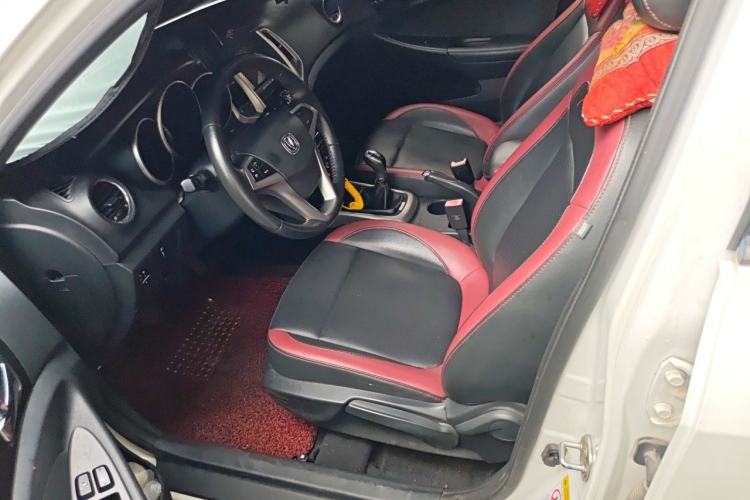 Used CHANGAN Eado 2015 1.6L Manual ZhiKu Model China V Standard Left Front Seat