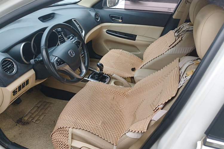 Used CHANGAN Eado 2015 1.6L Manual Luxury Model China IV Standard Left Front Seat