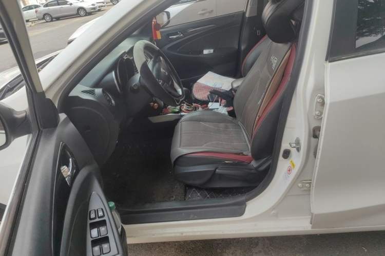Used CHANGAN Eado 2015 1.6L Manual Junku Model China IV Standard Left Front Seat