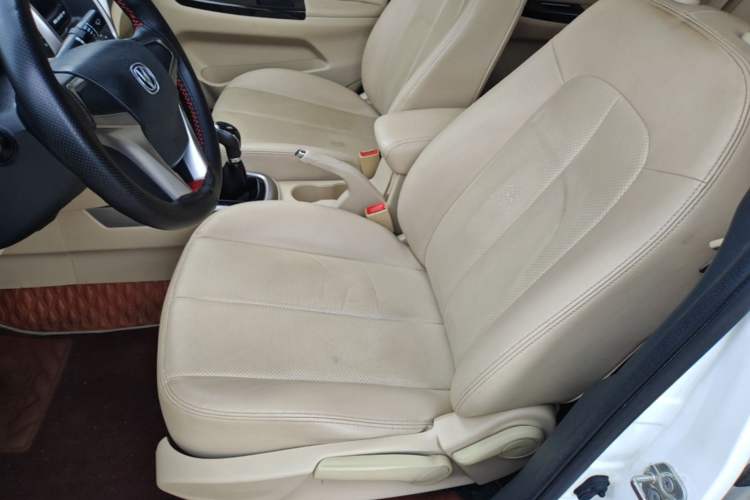 Used CHANGAN Eado 2015 1.6L Manual Elite Model China V Standard Left Front Seat