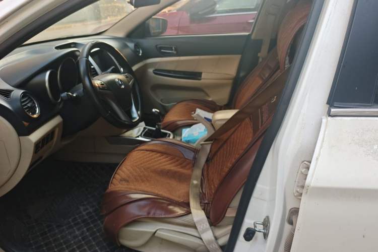 Used CHANGAN Eado 2015 1.6L Manual Luxury Model China IV Standard Left Front Seat