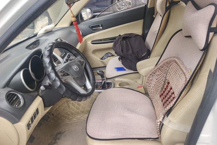Used CHANGAN Eado 2015 1.6L Manual Flagship Model Left Front Seat