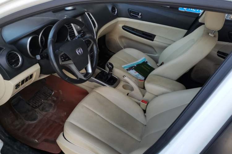 Used CHANGAN Eado 2015 1.6L Manual Luxury Model China V Standard Left Front Seat