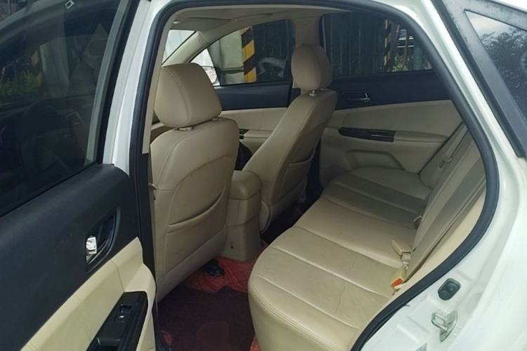 Used CHANGAN Eado 2015 1.6L Manual Elite Model China IV Standard Left Rear Seat