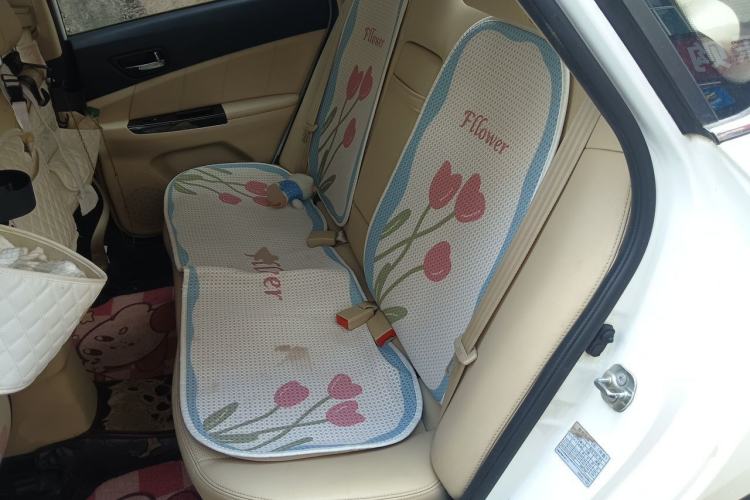 Used CHANGAN Eado 2015 1.6L Manual Luxury Model China IV Standard Left Rear Seat