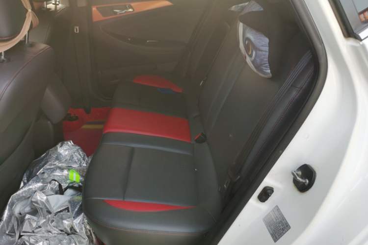 Used CHANGAN Eado 2015 1.6L Manual Junku Model China IV Standard Left Rear Seat