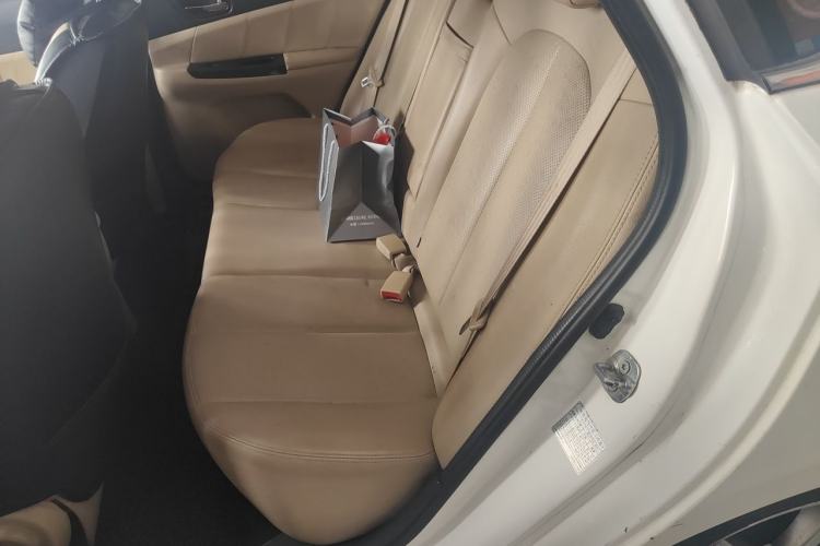 Used CHANGAN Eado 2015 1.6L Manual Luxury Model China V Standard Left Rear Seat