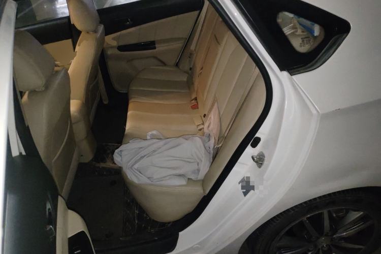 Used CHANGAN Eado 2015 1.6L Manual Luxury Model China V Standard Left Rear Seat