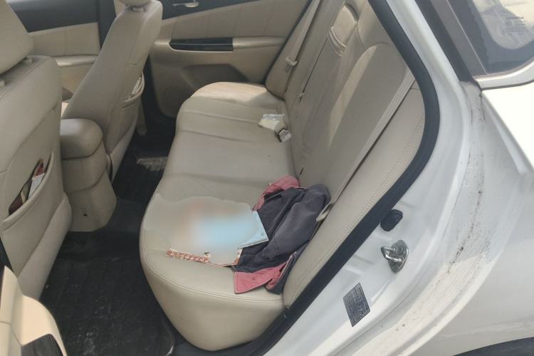 Used CHANGAN Eado 2015 1.6L Manual Luxury Model China IV Standard Left Rear Seat