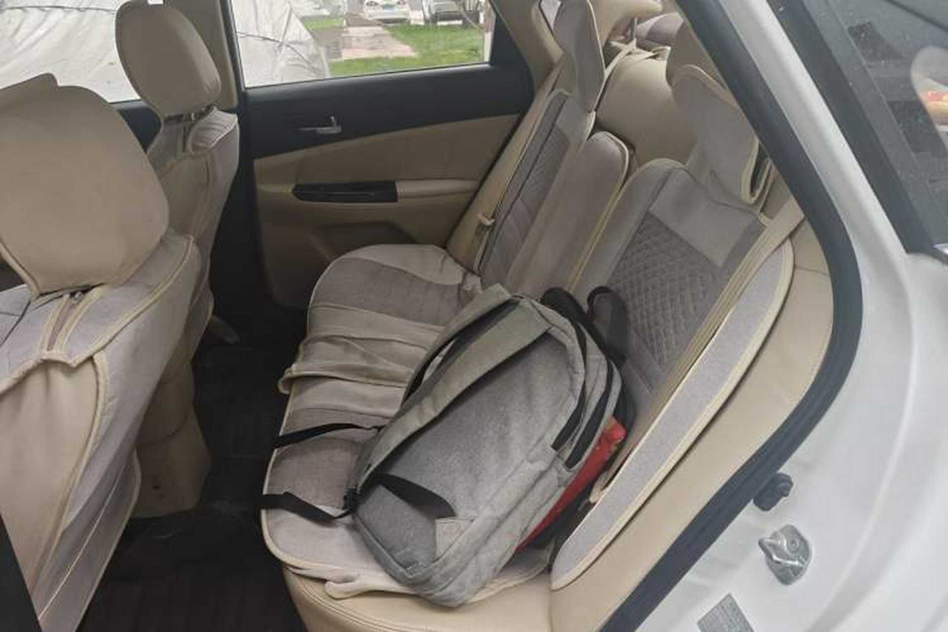 Used CHANGAN Eado 2015 1.6L Manual Luxury Model China IV Standard Left Rear Seat
