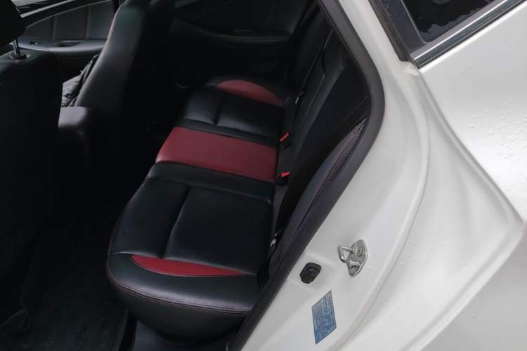 Used CHANGAN Eado 2015 1.6L Automatic Junku Model China IV Standard Left Rear Seat