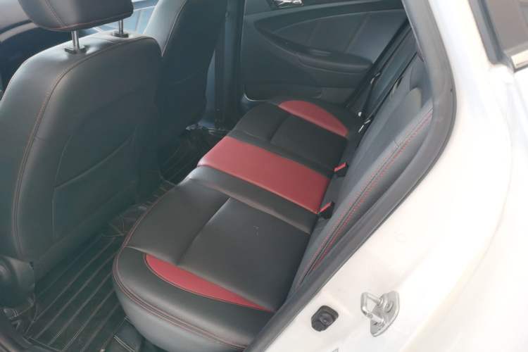 Used CHANGAN Eado 2015 1.6L Automatic Junku Model China V Standard Left Rear Seat