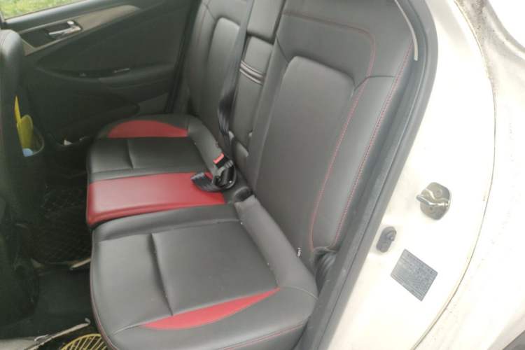 Used CHANGAN Eado 2015 1.6L Automatic Junku Model China IV Standard Left Rear Seat