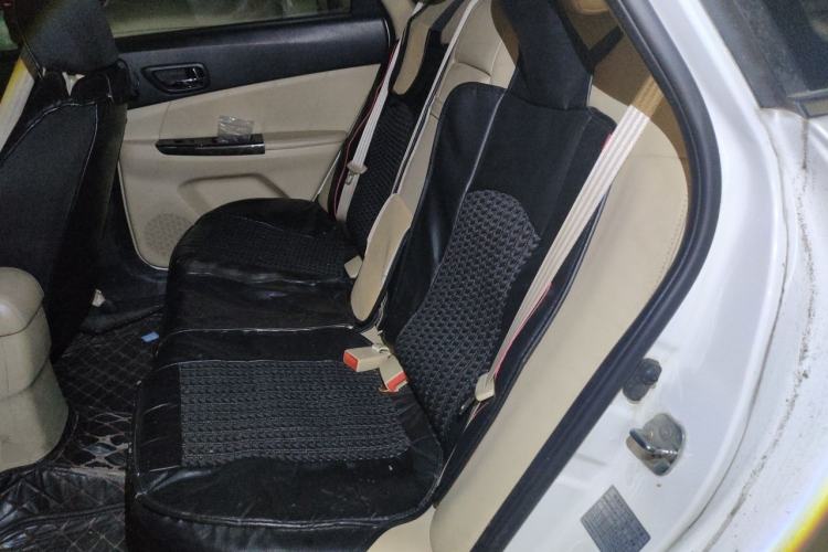 Used CHANGAN Eado 2015 1.6L Manual Luxury Model China IV Standard Left Rear Seat