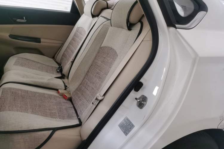 Used CHANGAN Eado 2015 1.6L Manual Luxury Model China V Standard Left Rear Seat