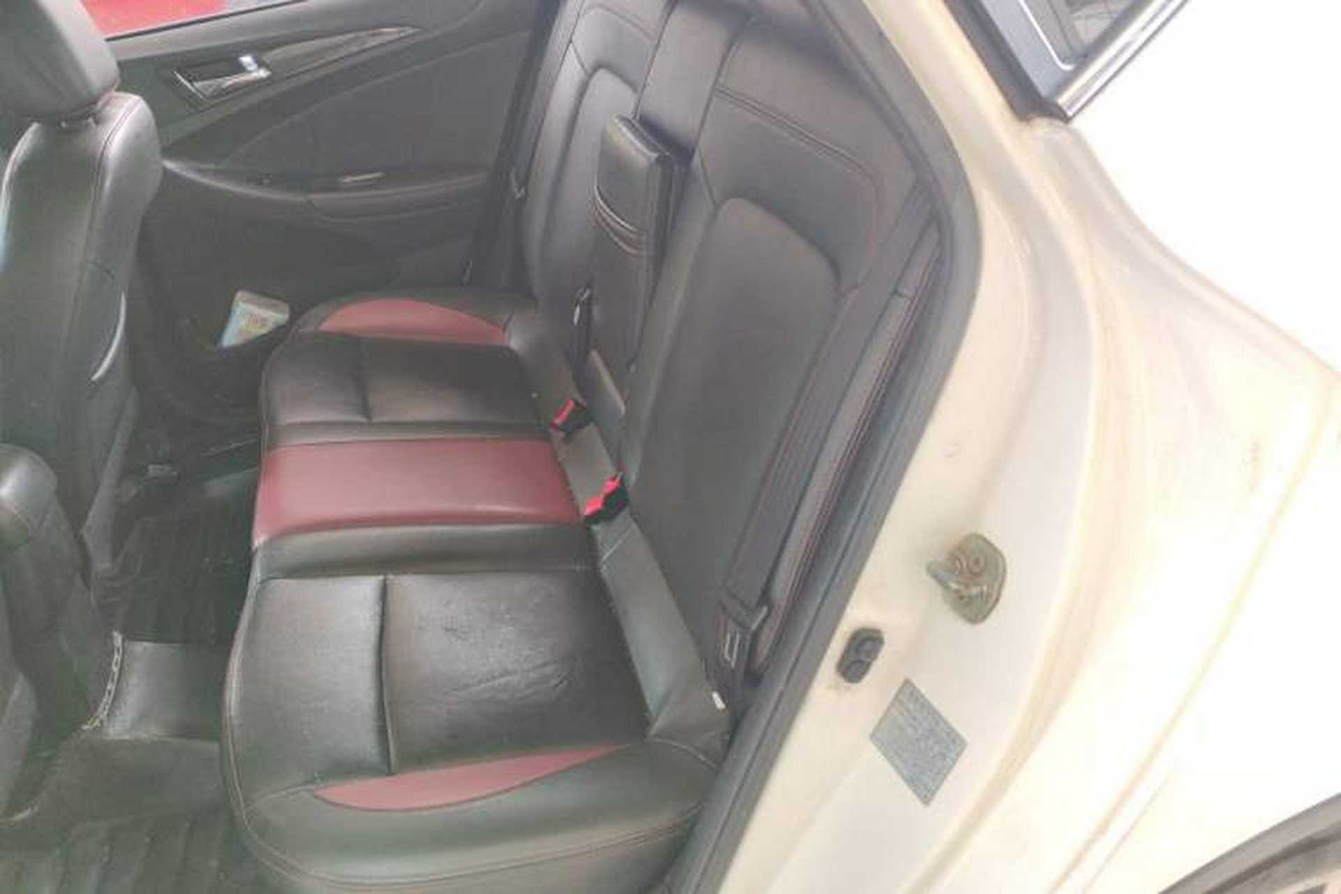 Used CHANGAN Eado 2015 1.6L Manual Junku Model China IV Standard Left Rear Seat