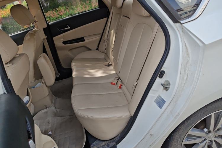 Used CHANGAN Eado 2015 1.6L Manual Luxury Model China IV Standard Left Rear Seat
